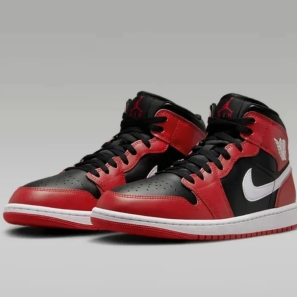 Air Jordan 1 Mid Sneakers Black/Gym Red/White